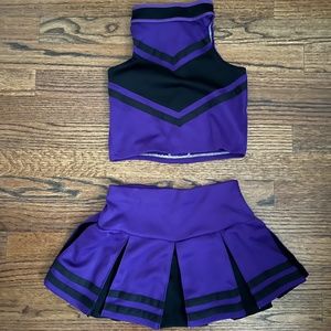 Girls cheerleading outfit